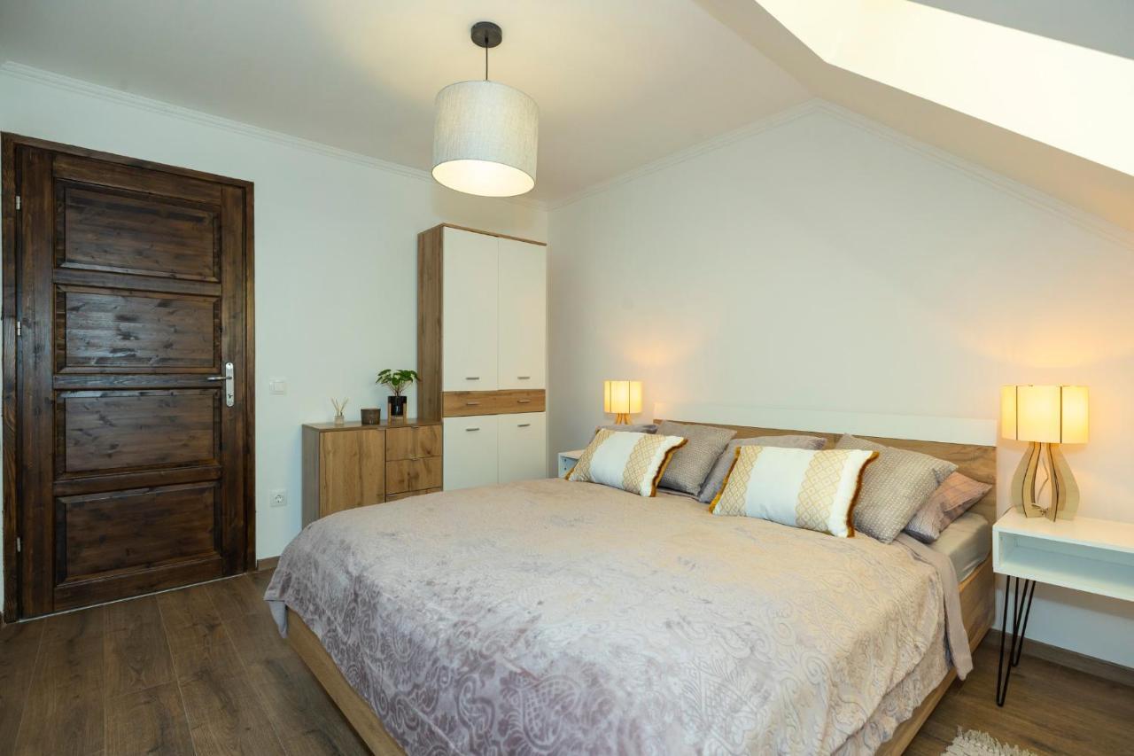 Zsendülő Apartman Daire Eğri Dış mekan fotoğraf