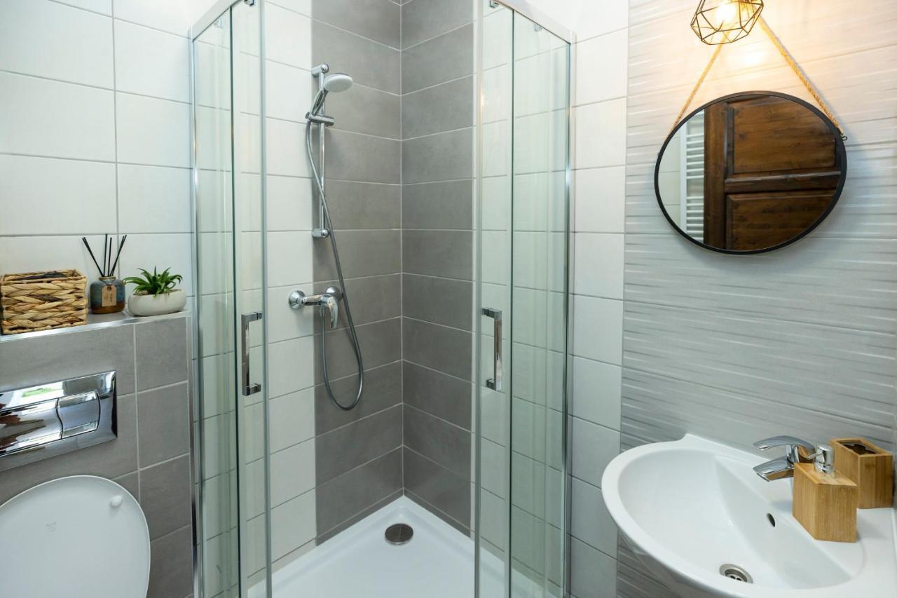 Zsendülő Apartman Daire Eğri Dış mekan fotoğraf