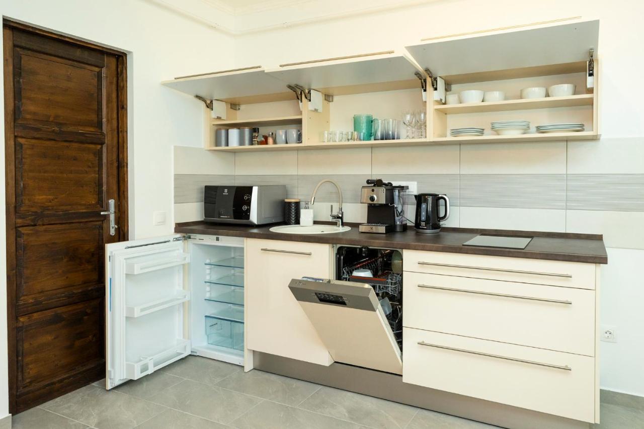 Zsendülő Apartman Daire Eğri Dış mekan fotoğraf